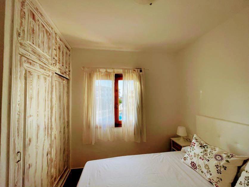Precioso Apartamento Residencial Con Piscina Cala En Porter  Extérieur photo