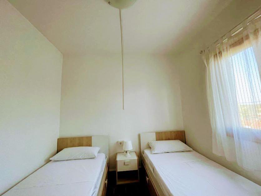 Precioso Apartamento Residencial Con Piscina Cala En Porter  Extérieur photo